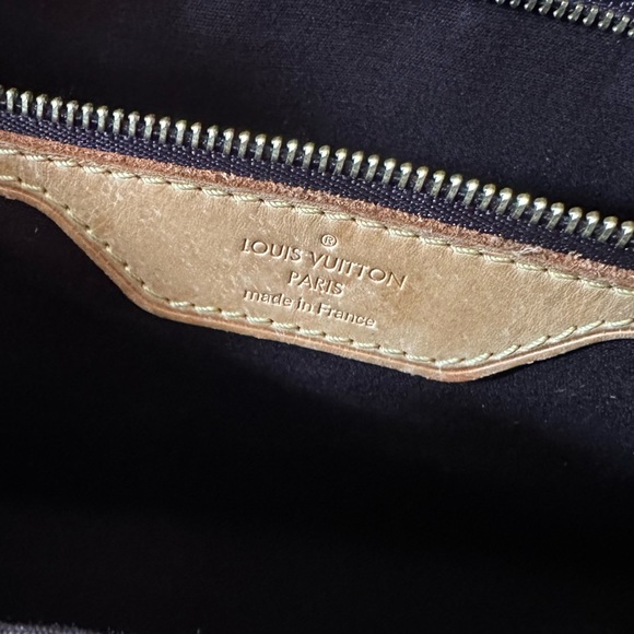 Louis Vuitton Vernis Brea GM Amarante - Picture 12 of 16